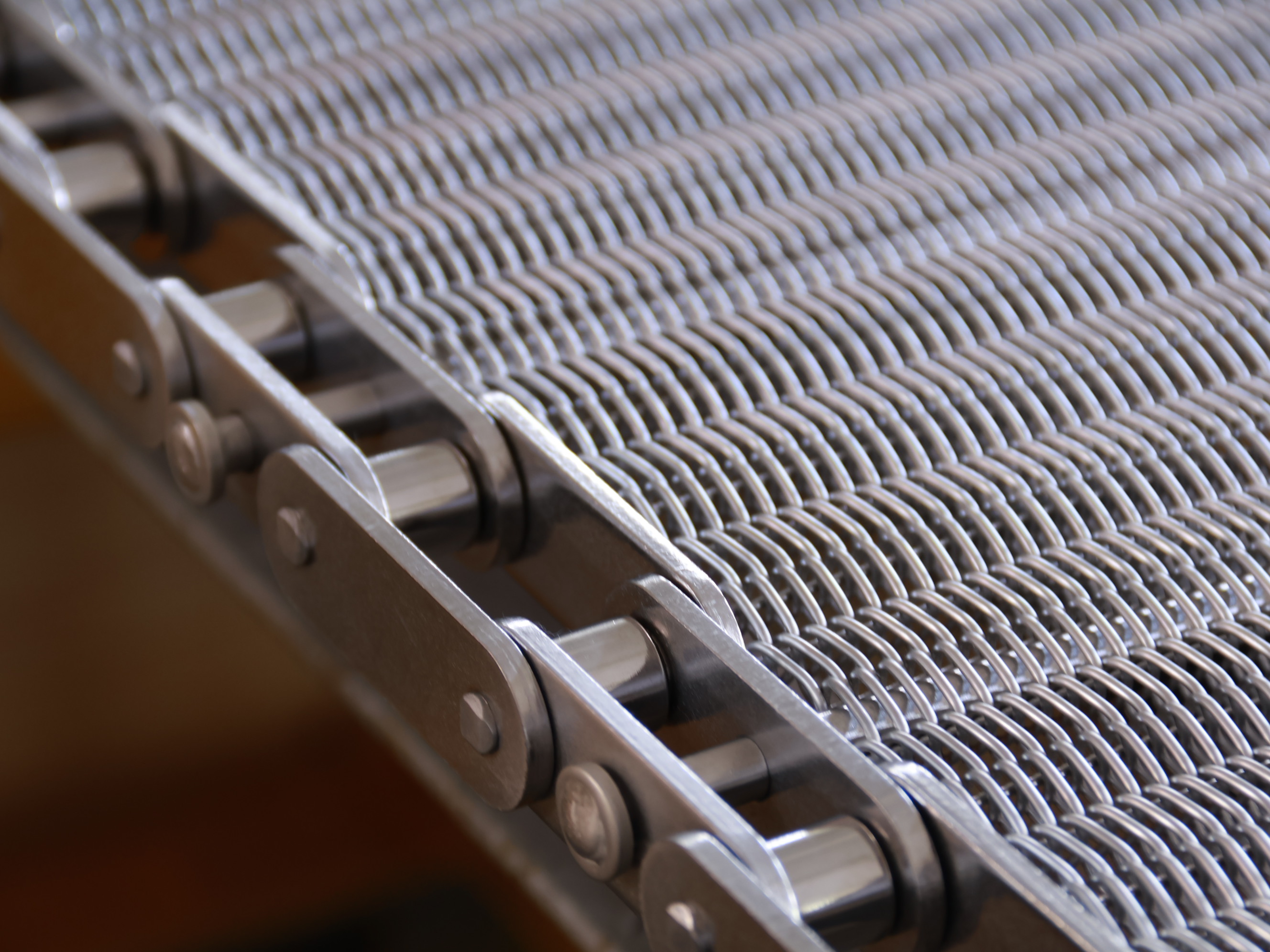 316L不銹鋼網帶：耐腐蝕環境輸送